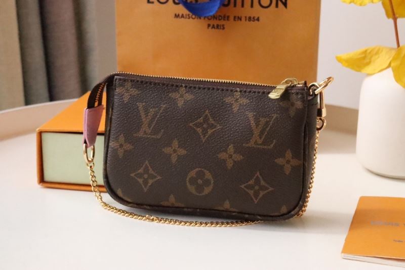 LV Purse